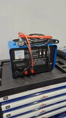  Пуско-зарядное устройство 240А, 12/24В, 220В TEMP CS-300