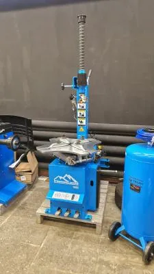 Станок шиномонтажный полуавтомат 1805B для дисков 10"-20" (снаружи)