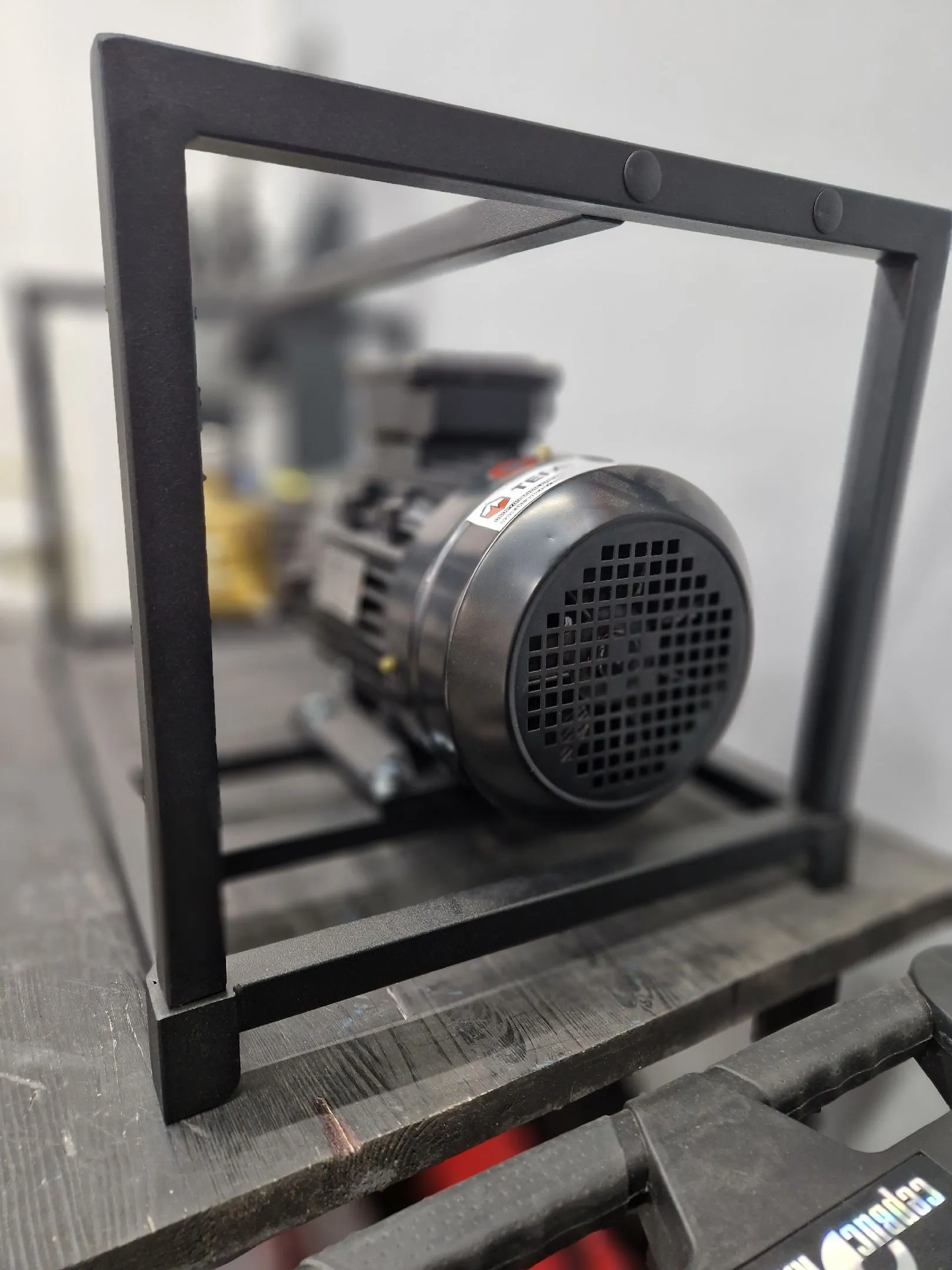 Моноблок на раме